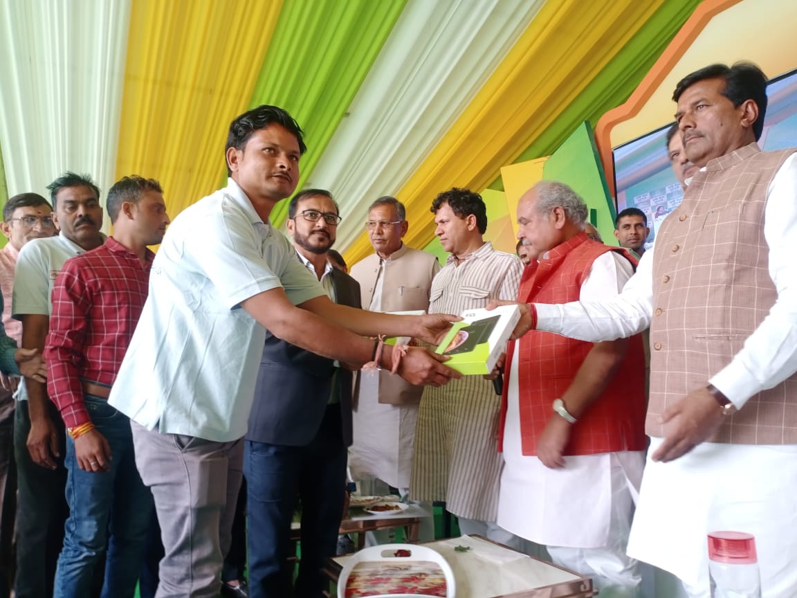 Wishtel IRA Tablet distribution initiative empowering digital access across India
